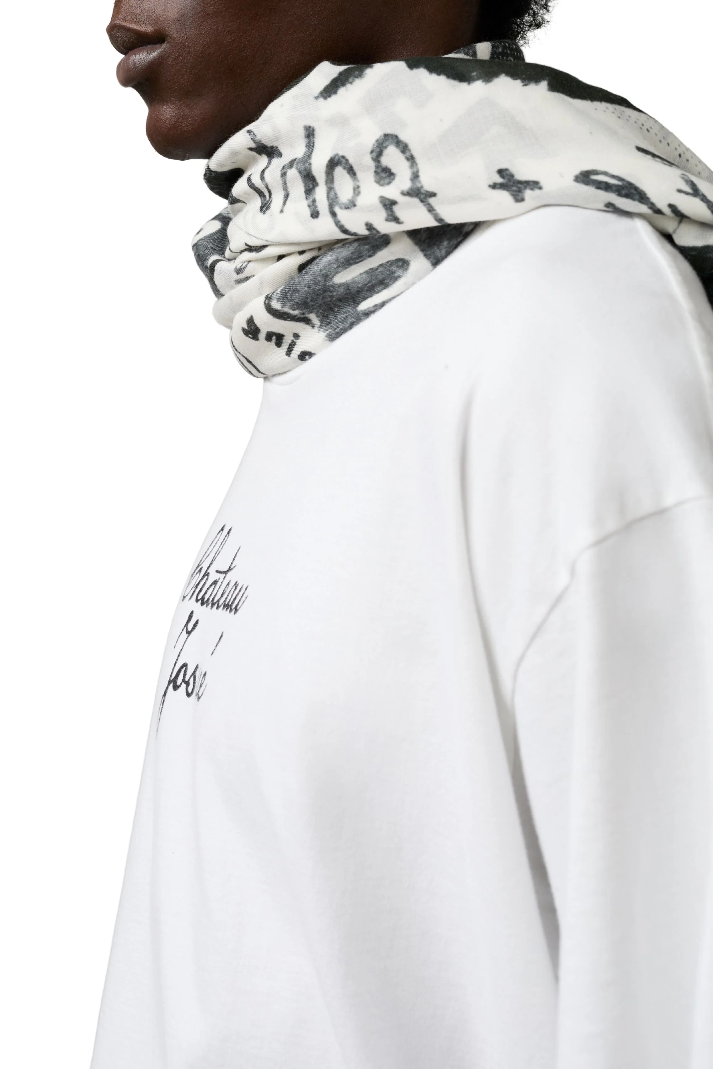 CHATEAU SCRIPT TEE - Image 7