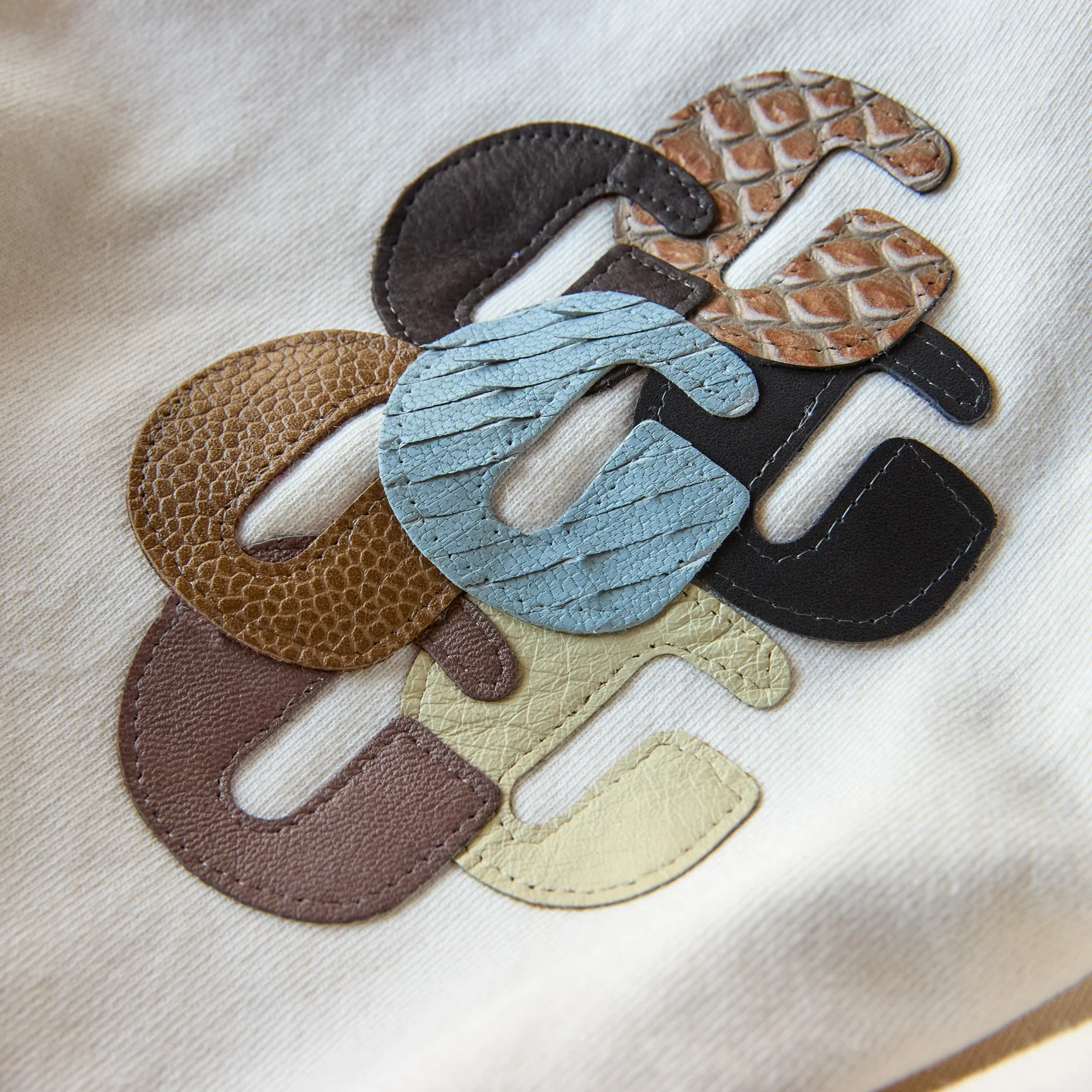 STUDIO HOODIE - Image 12